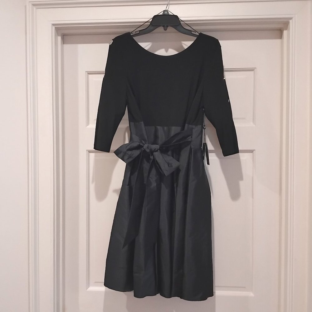 Adrianna Papell Black Cocktail Dress NWT -- Size 14